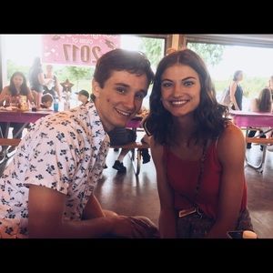 Meet your Posher, Abby